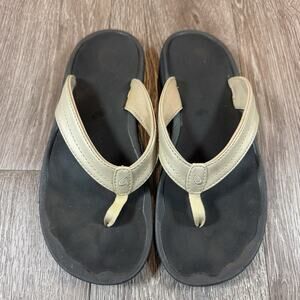 Olukai Ohana Flip Flops Gold Womens 8 Thong Vacation Resort Travel Arch Support